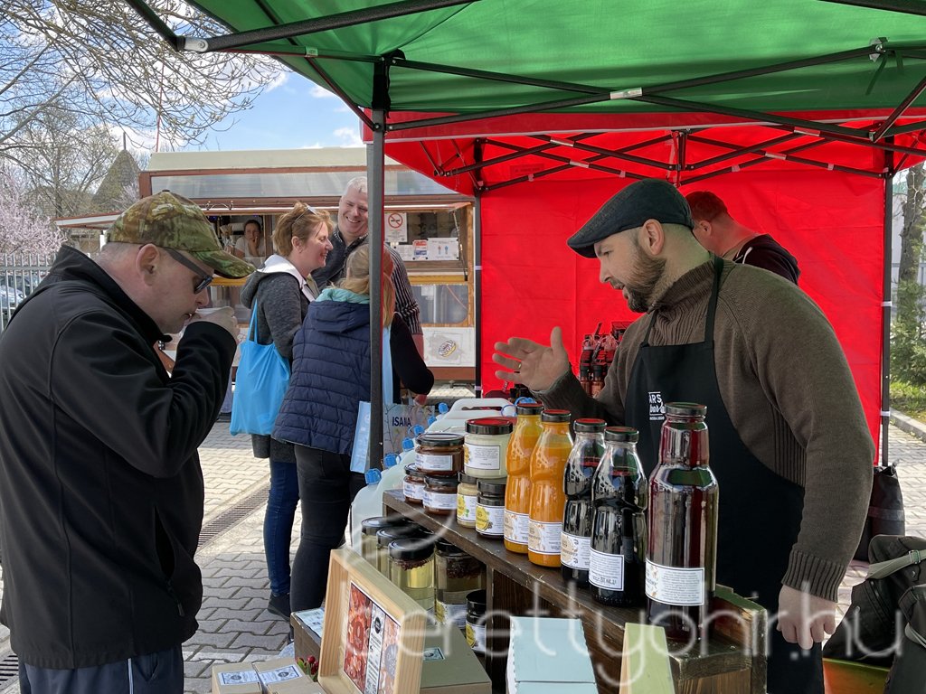 Tama termelői piac 55